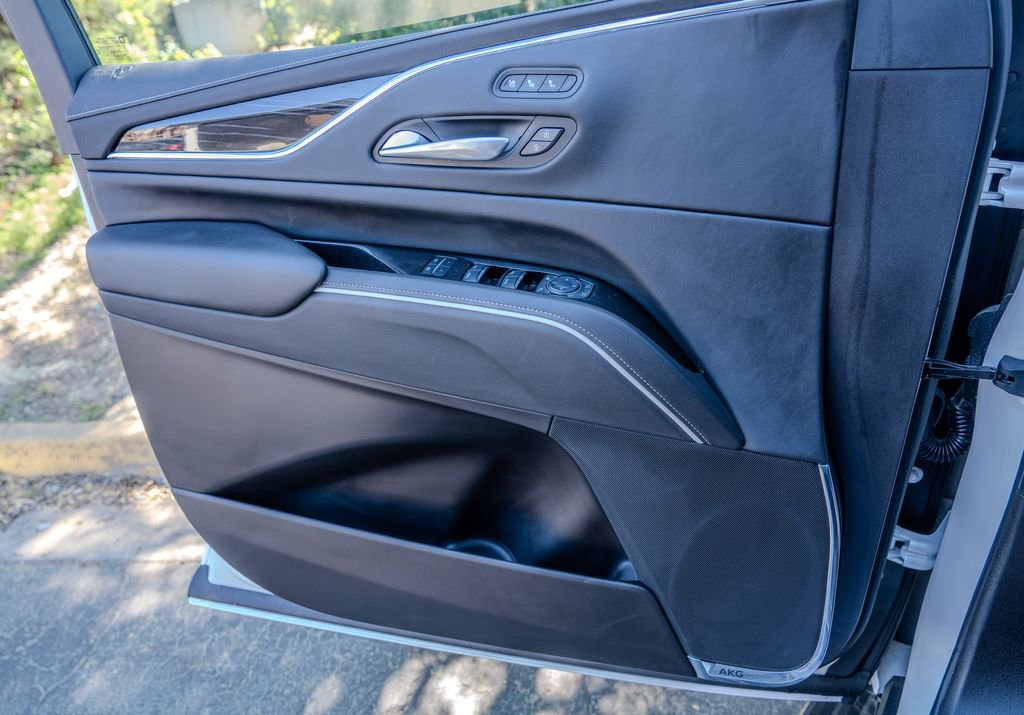 2024 Cadillac Escalade Sport