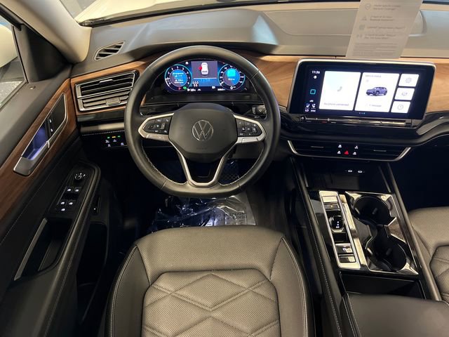 2025 Volkswagen Atlas SE