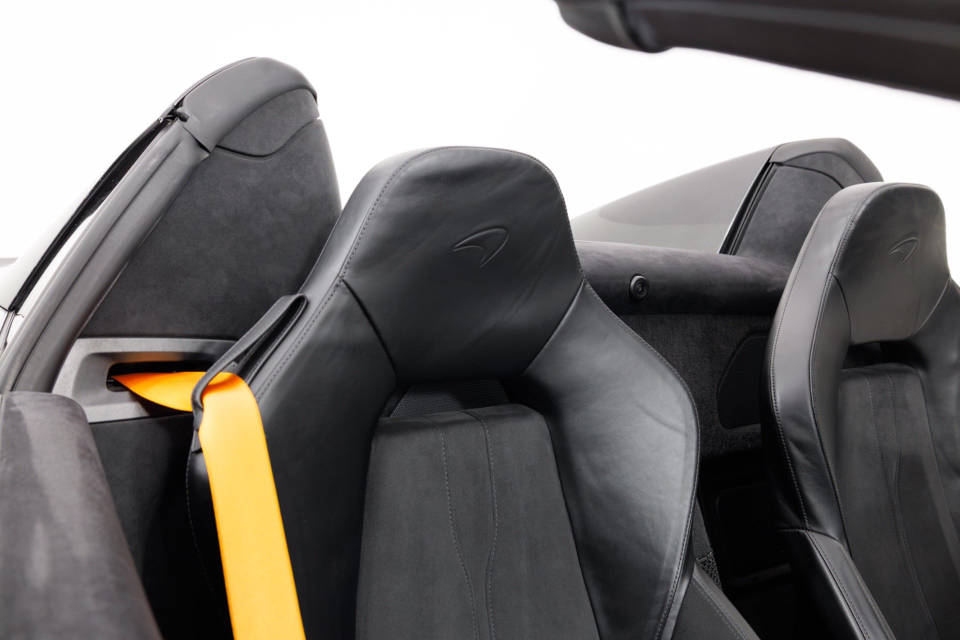 Used 2020 McLaren 600LT Spider photo 40