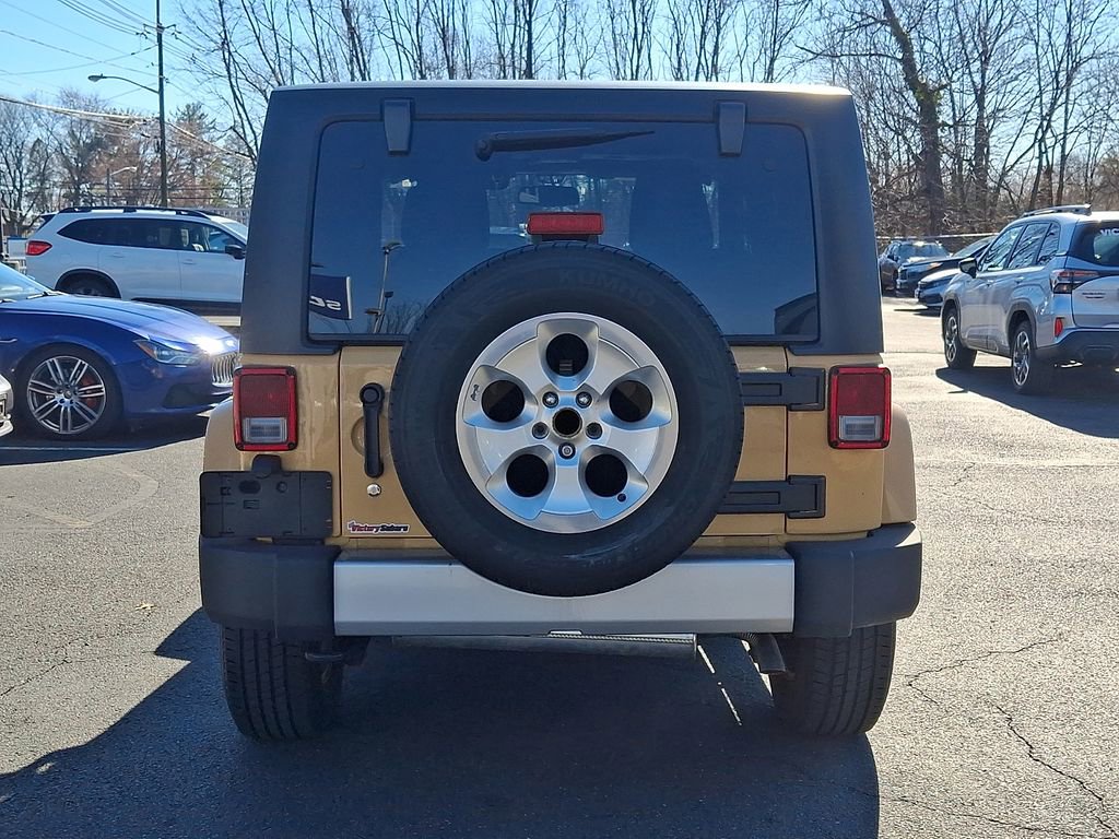 2013 Jeep Wrangler Sahara
