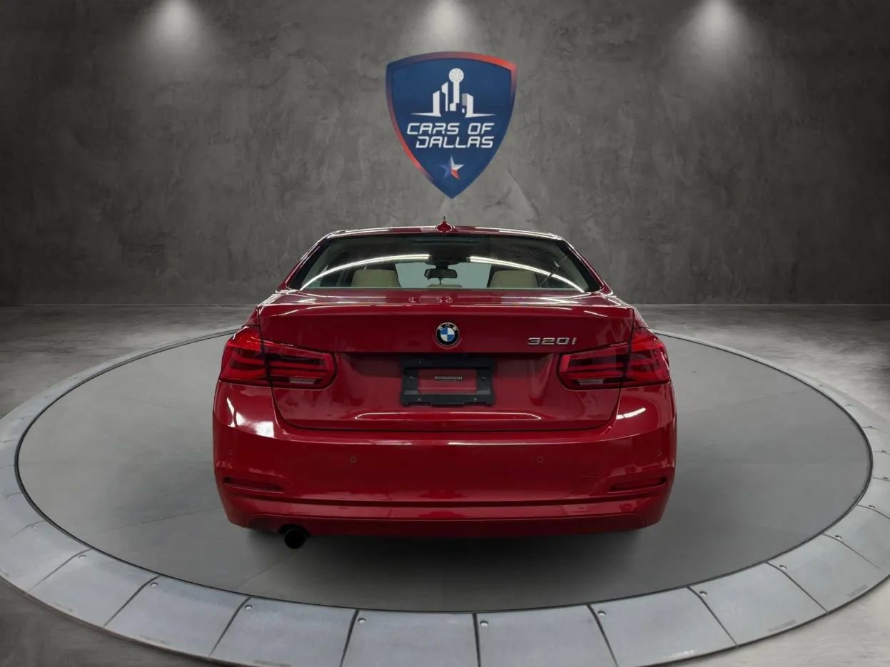 2016 BMW 320i Sedan