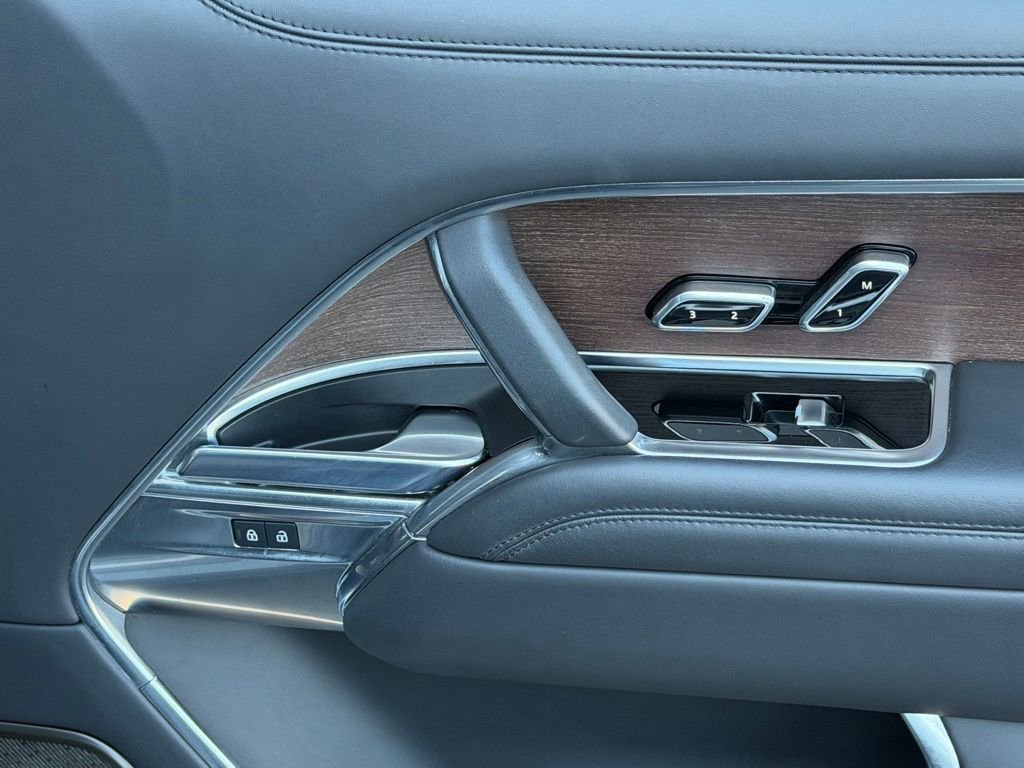 2023 Land Rover Range Rover Autobiography