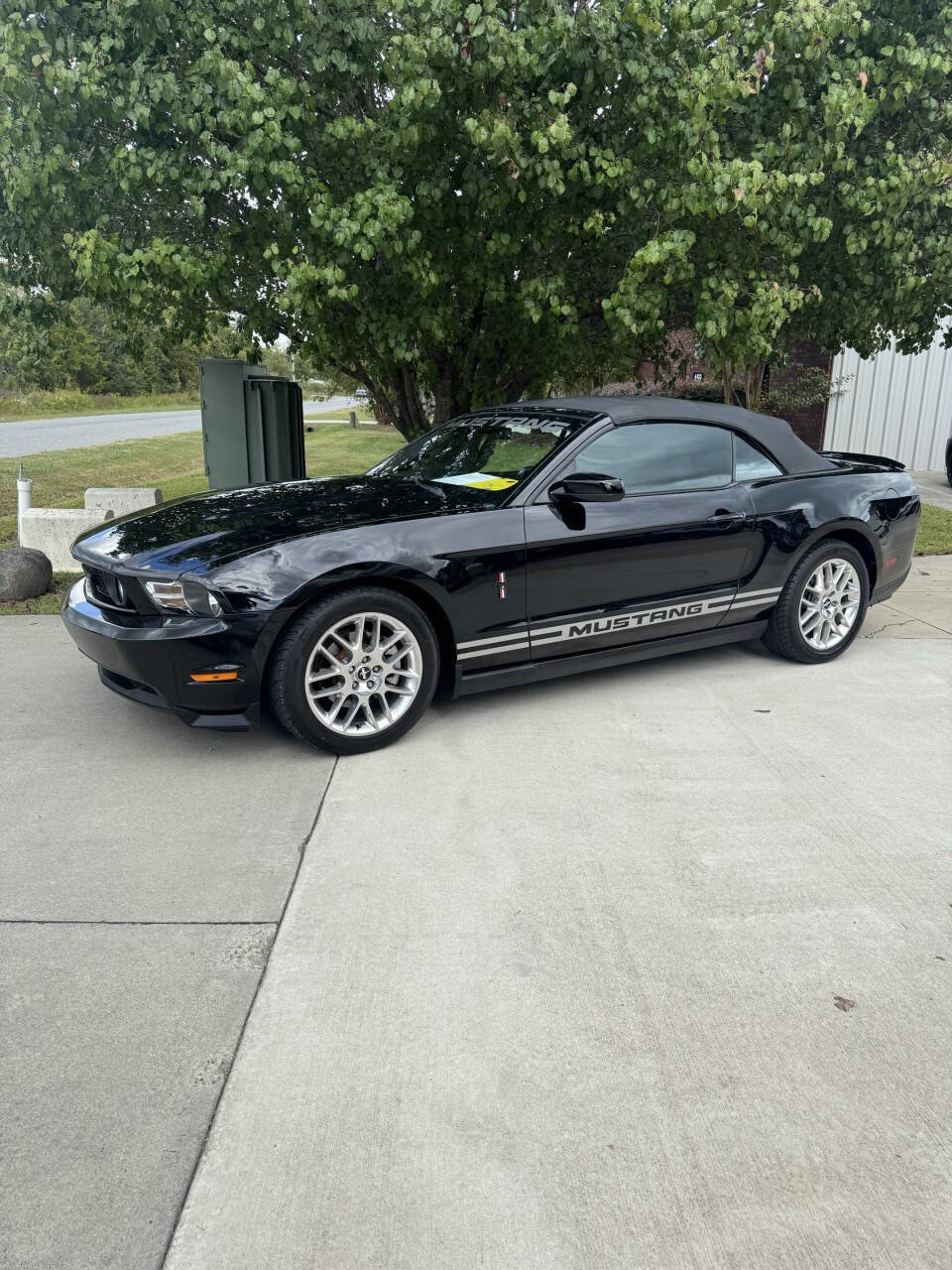 2012 Ford Mustang Convertible