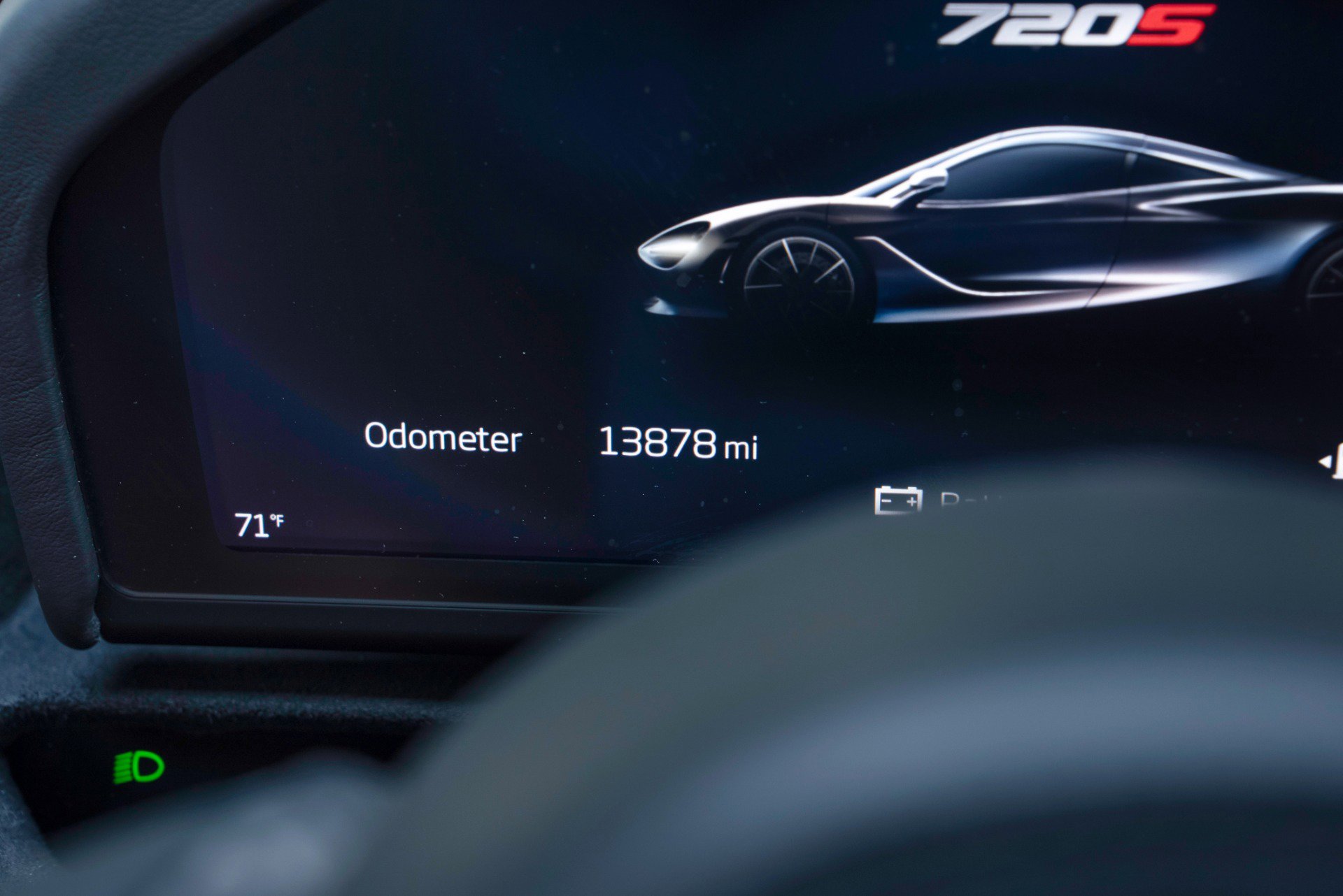 Used 2018 McLaren 720S Performance photo 58