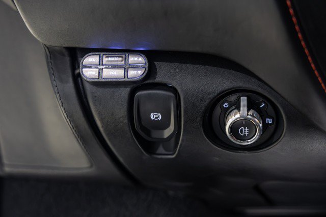 Used 2018 McLaren 720S Performance photo 41