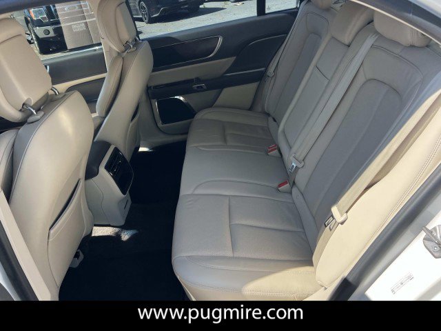 2018 Lincoln Continental Select