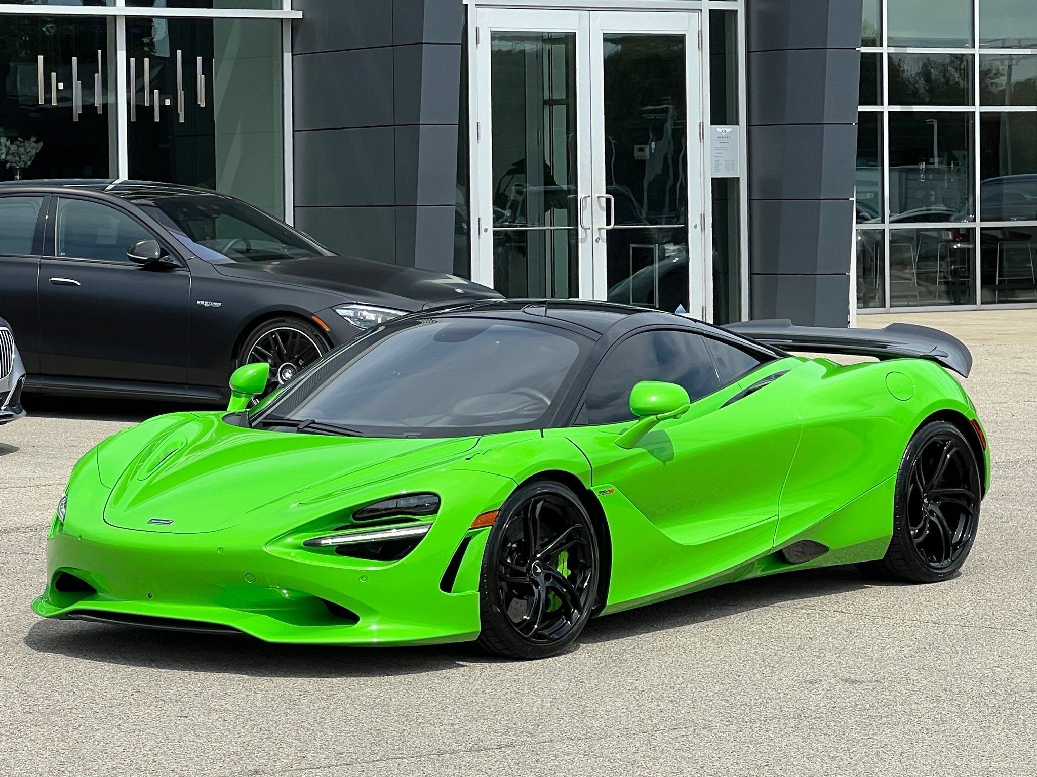 Used 2024 McLaren 750S photo 2