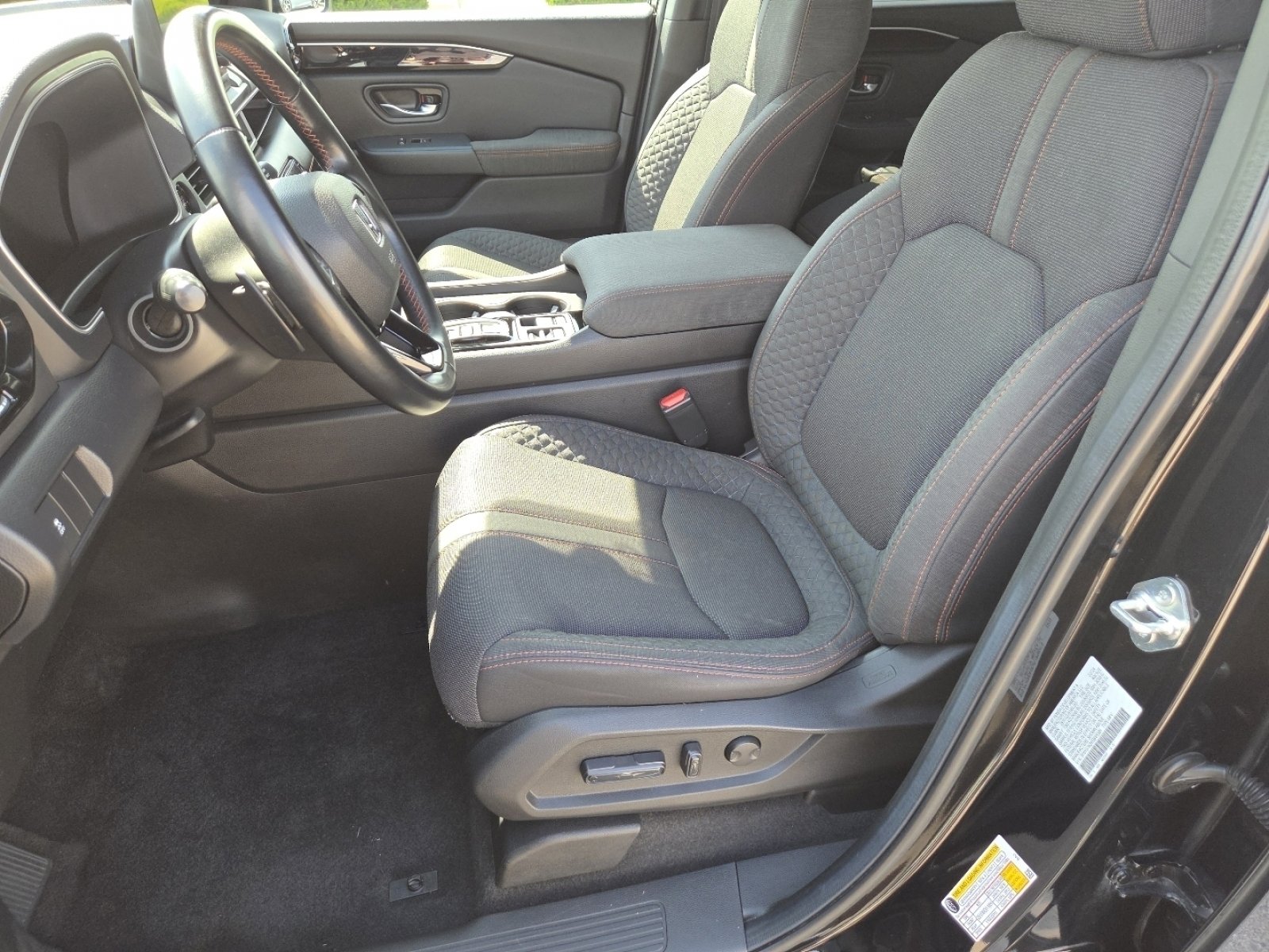 2025 Honda Pilot Sport