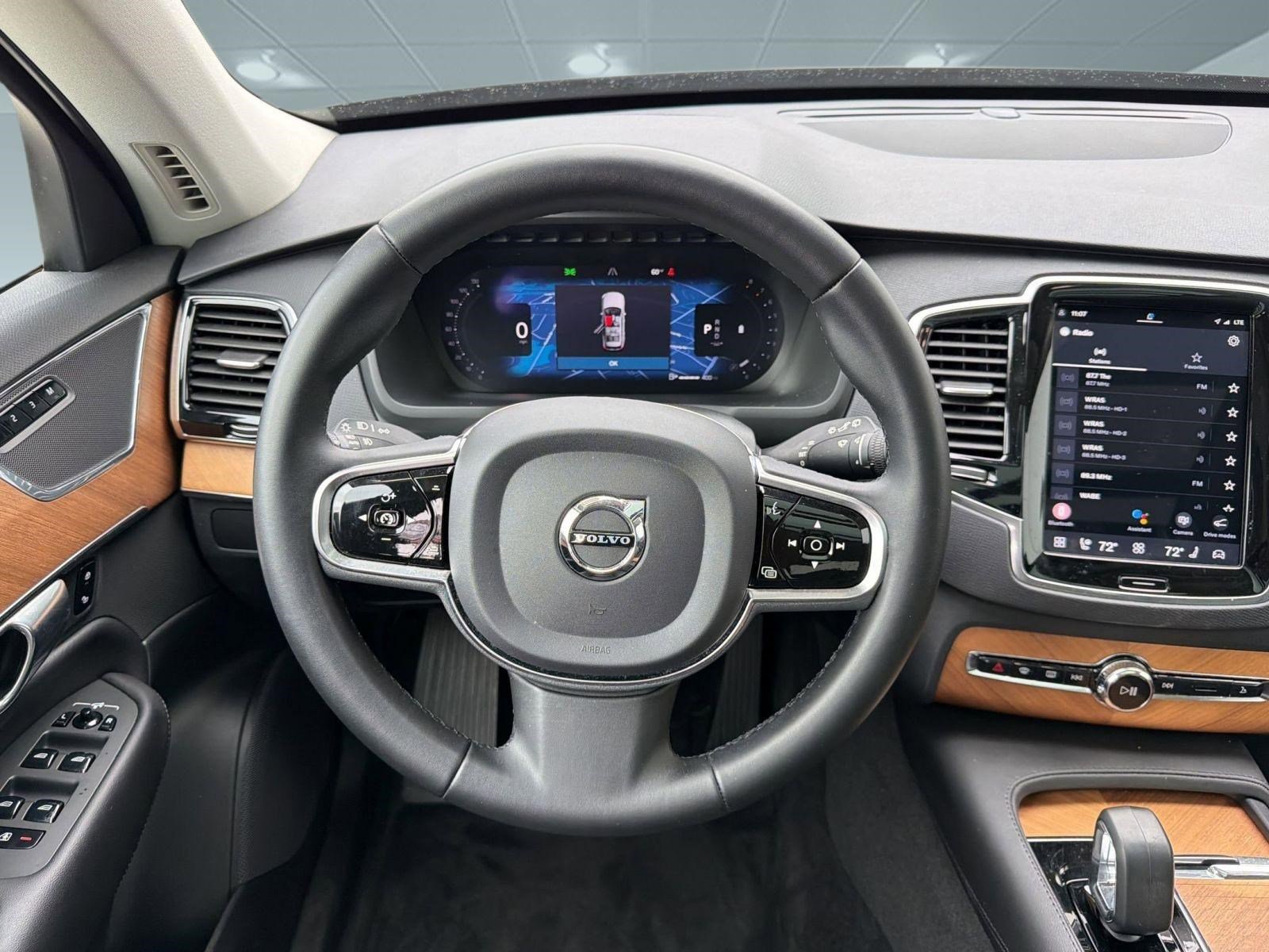 2023 Volvo Xc90 B6 Plus