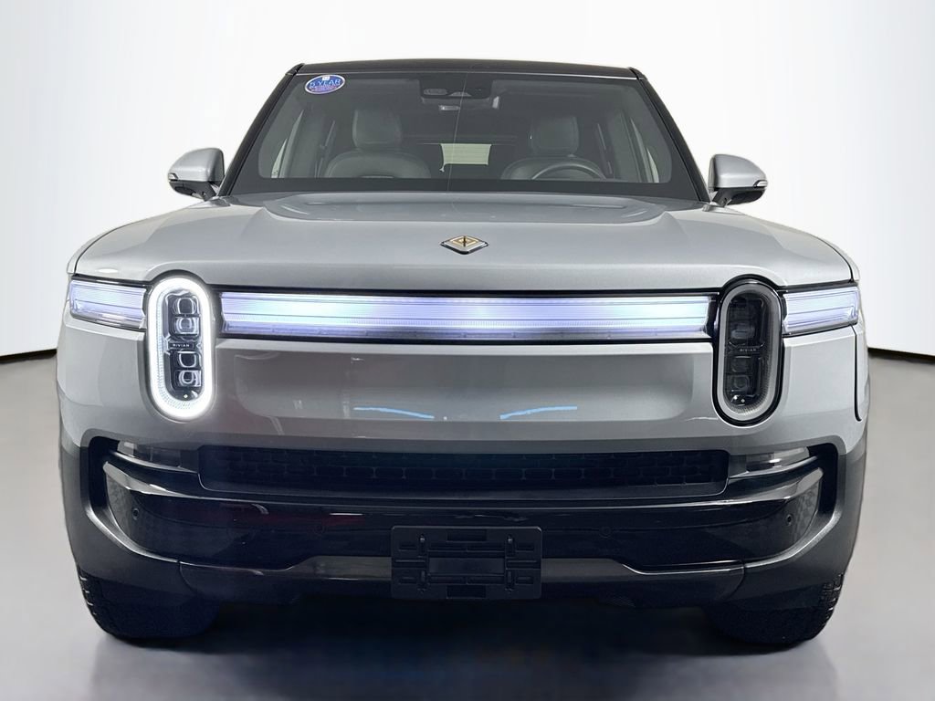 2025 Rivian R1S Adventure