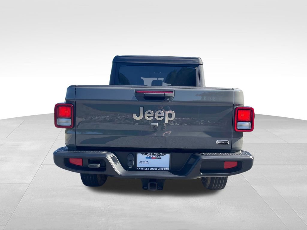 2022 Jeep Gladiator Overland