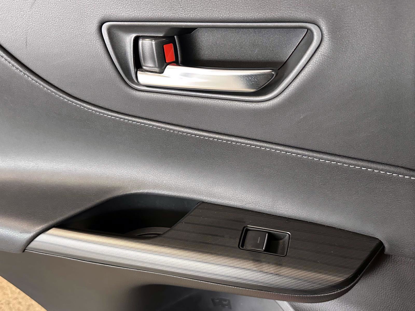 2023 Toyota Venza XLE