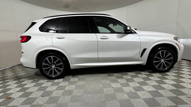 2023 BMW X5 M50i