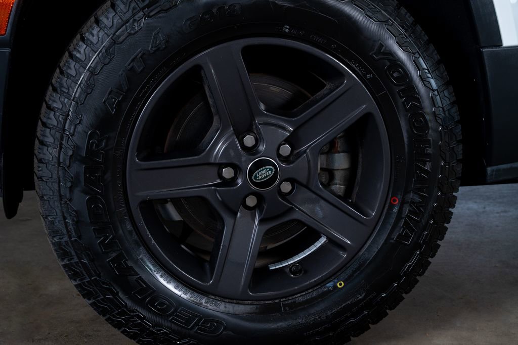 2022 Land Rover Defender 90 S