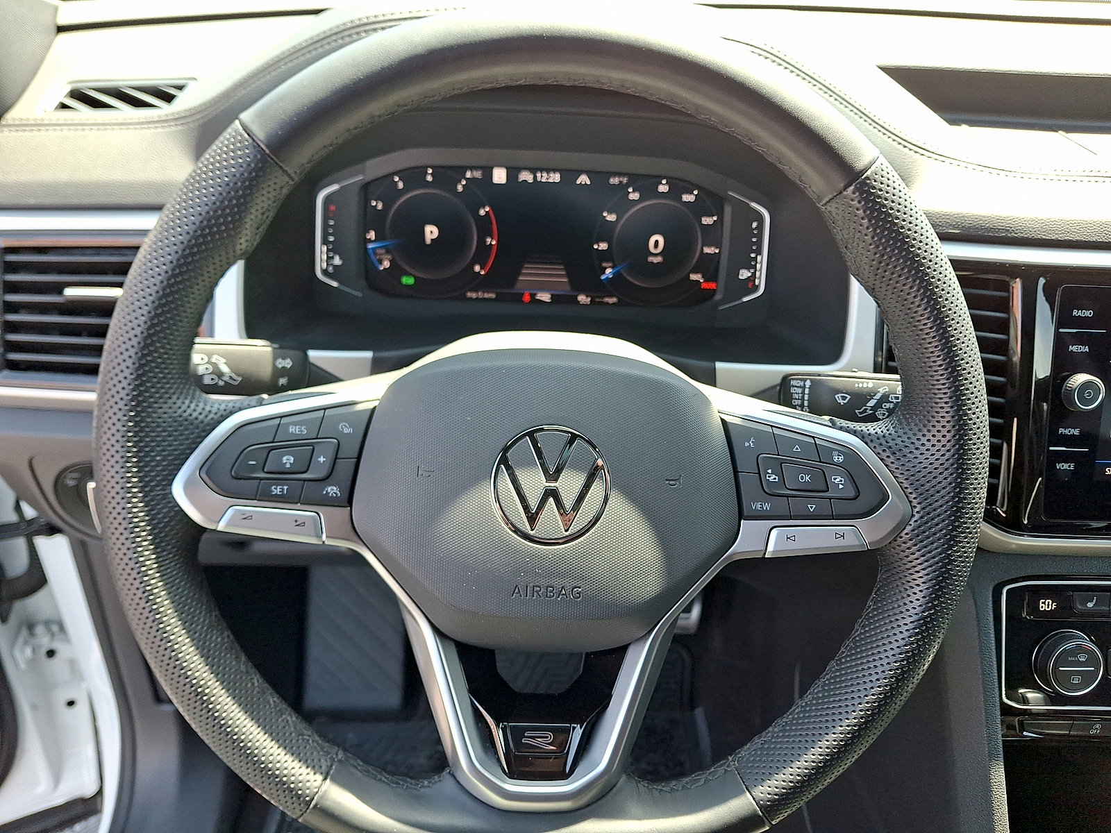 2023 Volkswagen Atlas Cross Sport SEL Premium R-Line