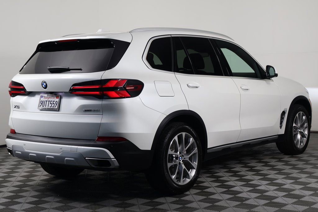 2026 BMW X5 sDrive40i