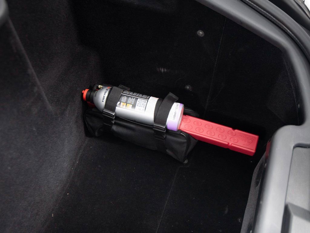 Used 2016 McLaren 675LT Spider photo 55