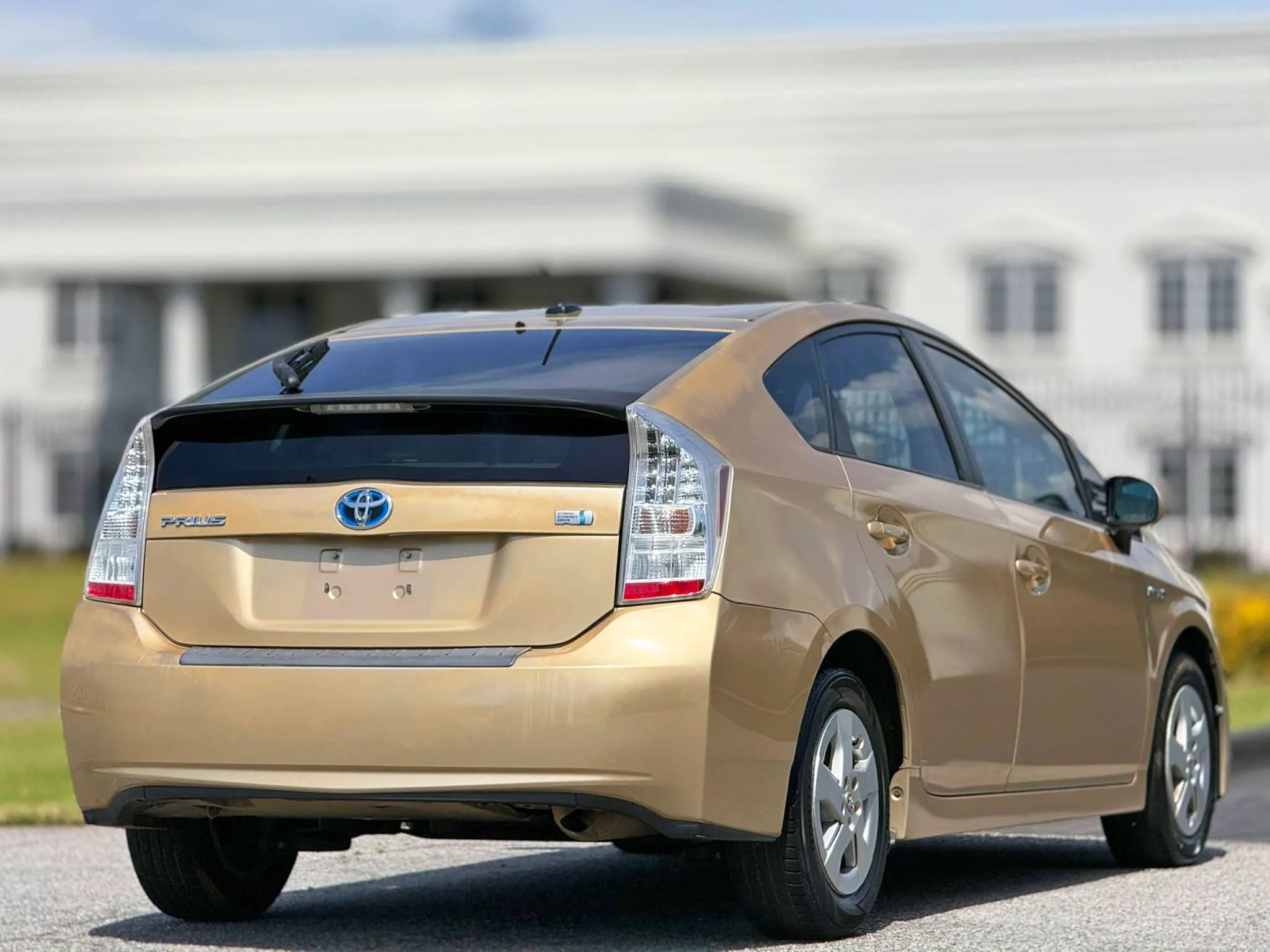 2010 Toyota Prius Three