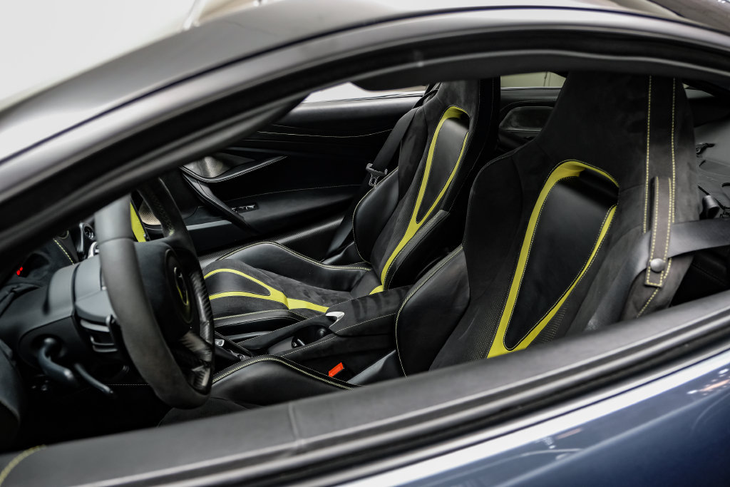 Used 2018 McLaren 720S Performance photo 30