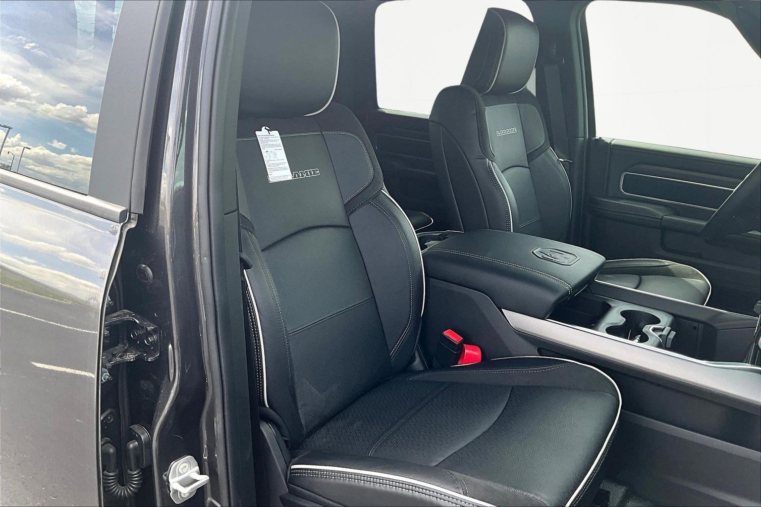 2026 RAM 4500 4x4 Crew Cab DRW