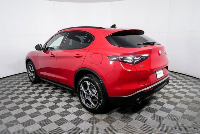 2025 Alfa Romeo Stelvio Sprint