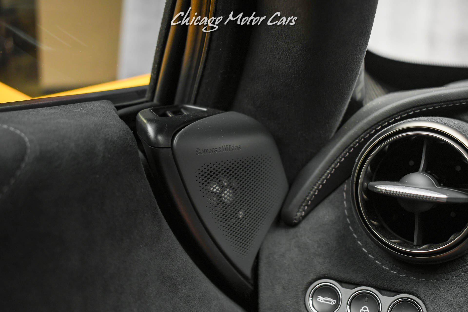 Used 2020 McLaren 720S Performance photo 30