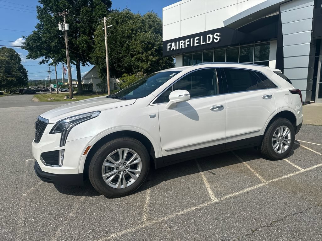New 2026 Cadillac XT5 Luxury