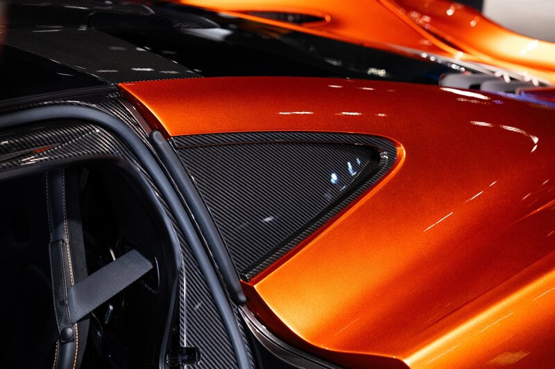 Used 2014 McLaren P1 photo 13