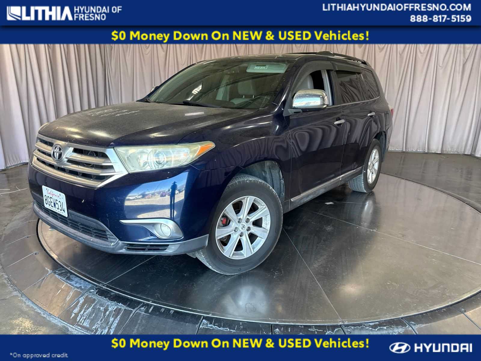 Used 2011 Toyota Highlander SE w/ Tow Pkg