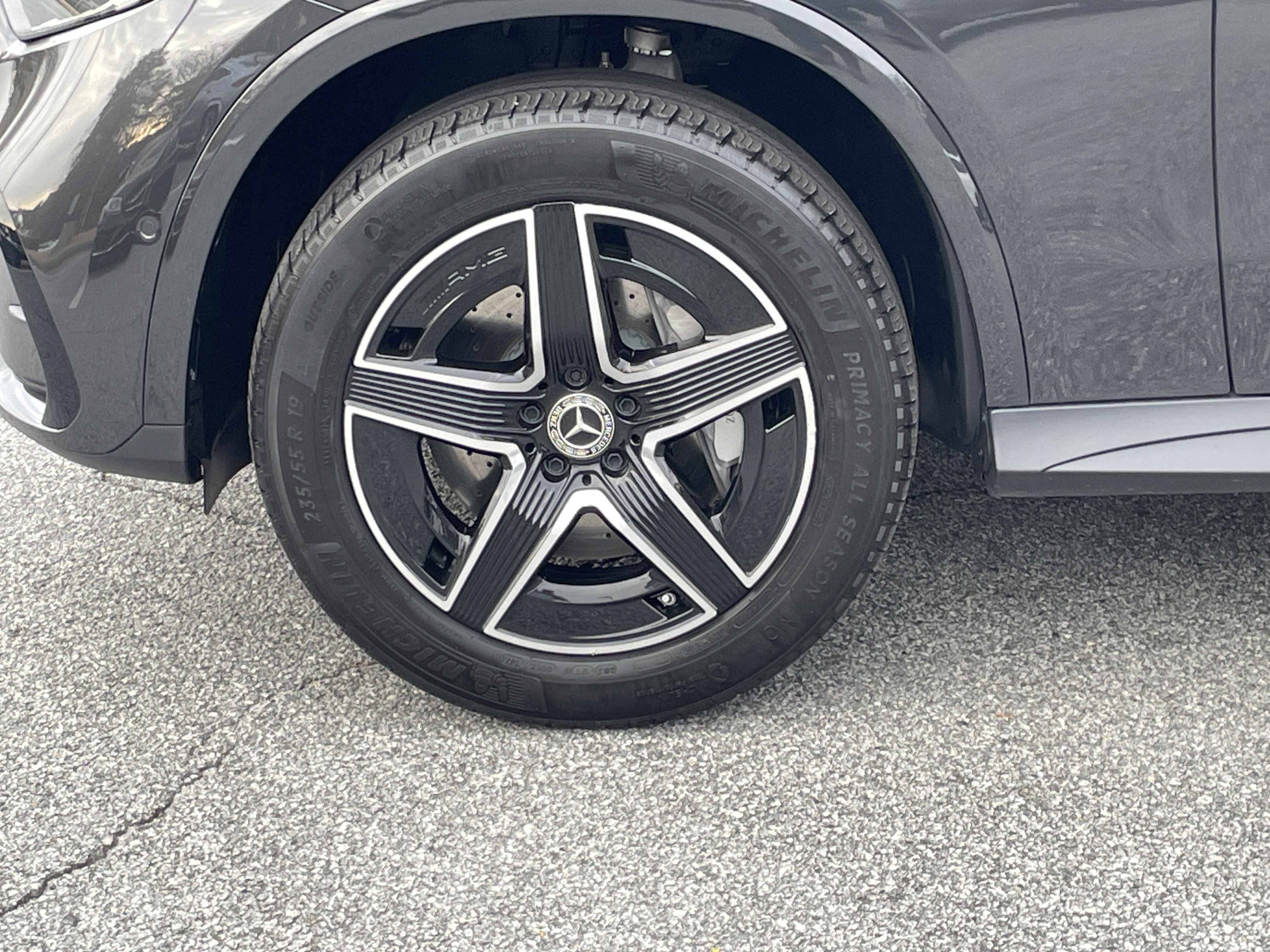 2025 Mercedes-Benz GLC 300 4MATIC