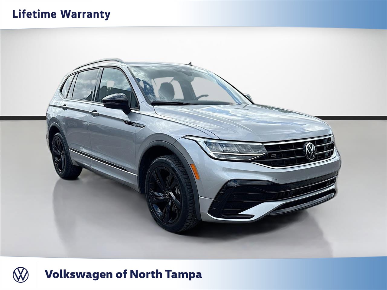 Used 2023 Volkswagen Tiguan SE R-Line