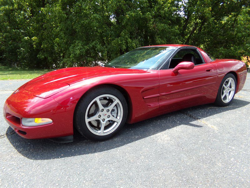 Used 2000 Chevrolet Corvette Coupe