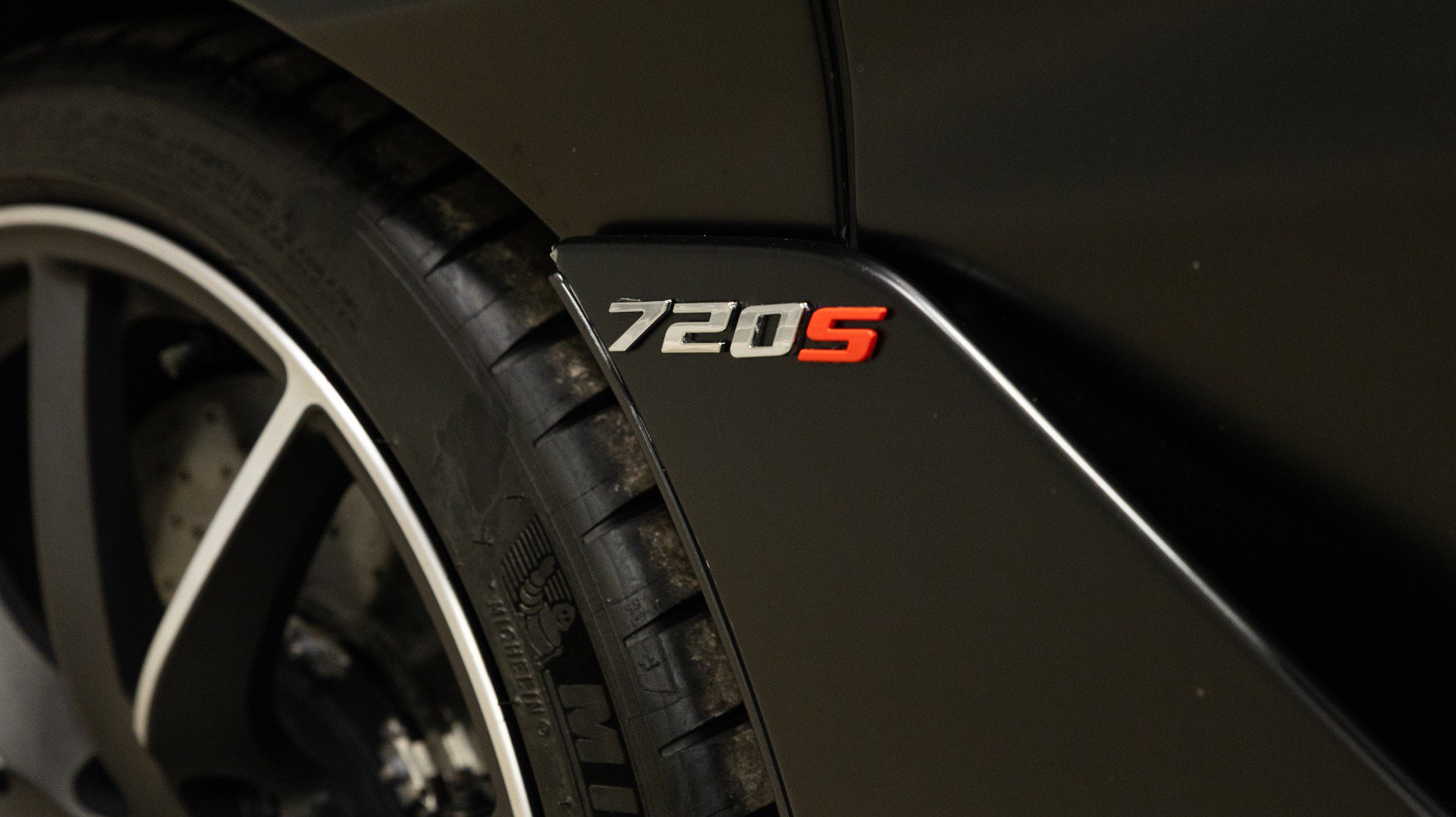 Used 2020 McLaren 720S Spider photo 14