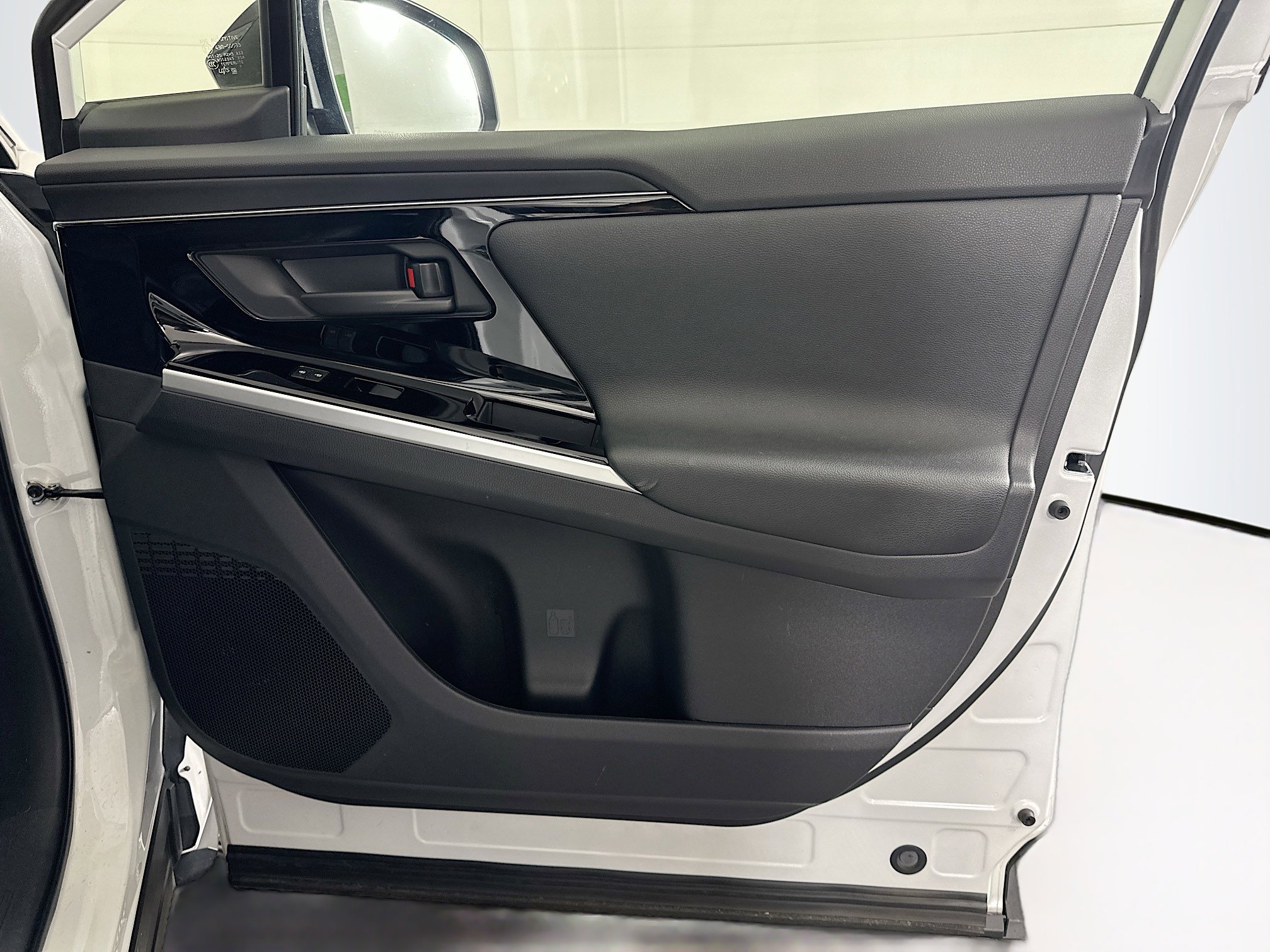 2023 Toyota bZ4X XLE