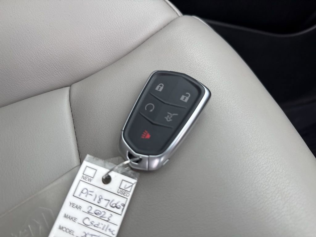 2023 Cadillac XT4 Premium Luxury