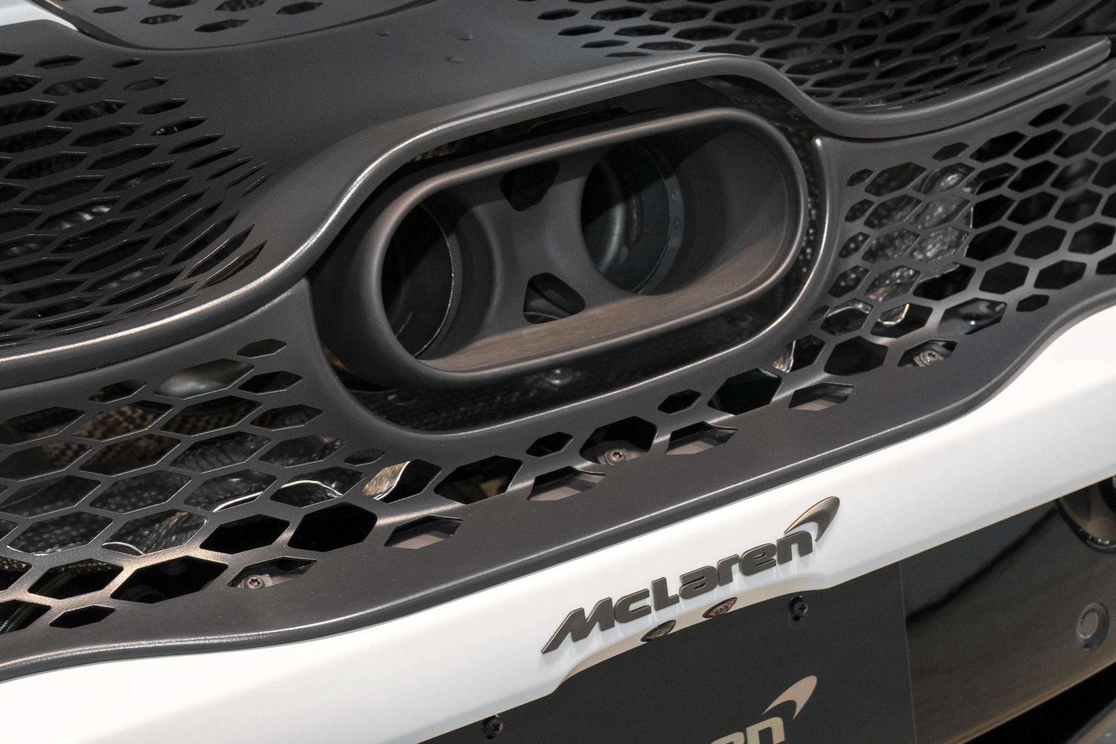 New 2027 McLaren 750S photo 40