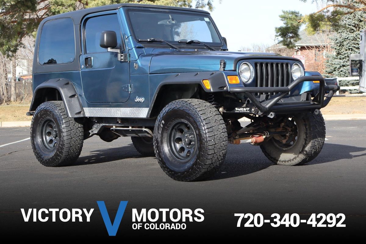 Used 2004 Jeep Wrangler Sahara w/ Dual Top Group