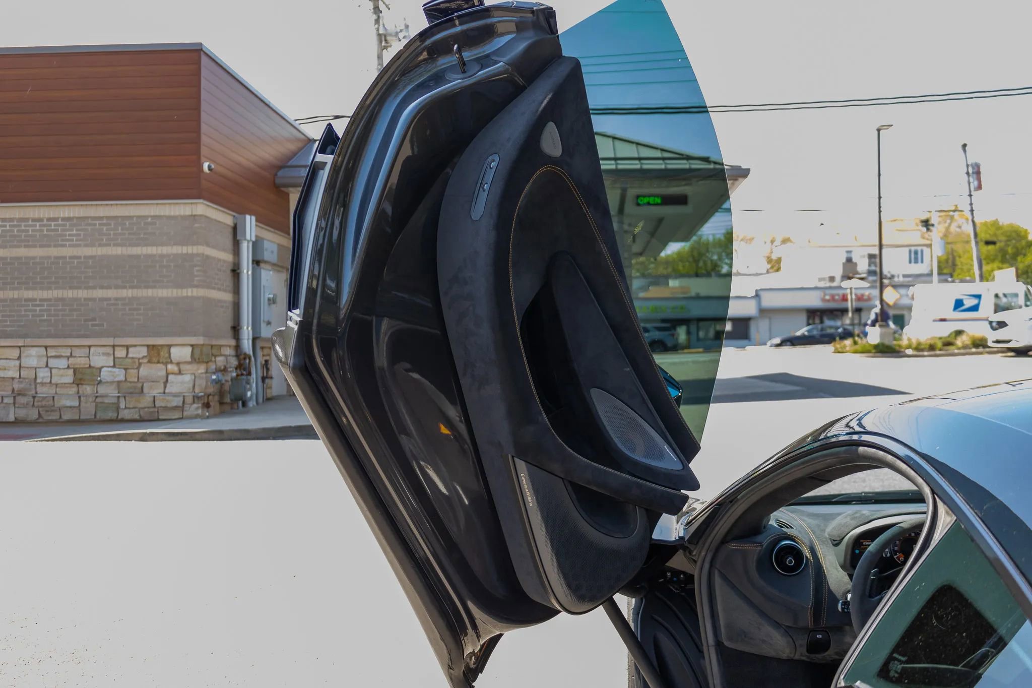 Used 2019 McLaren 600LT photo 50