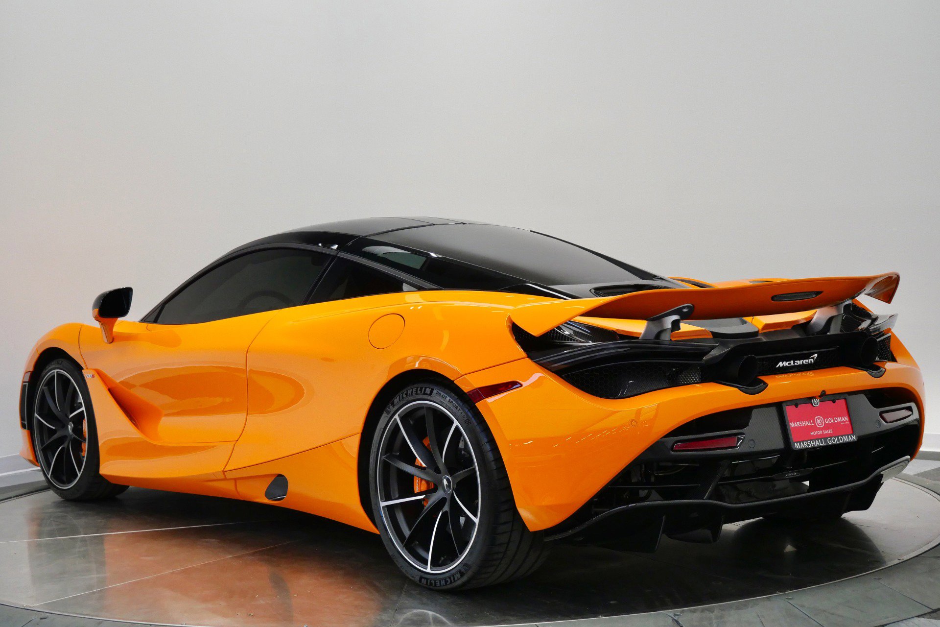 Used 2022 McLaren 720S Performance photo 7