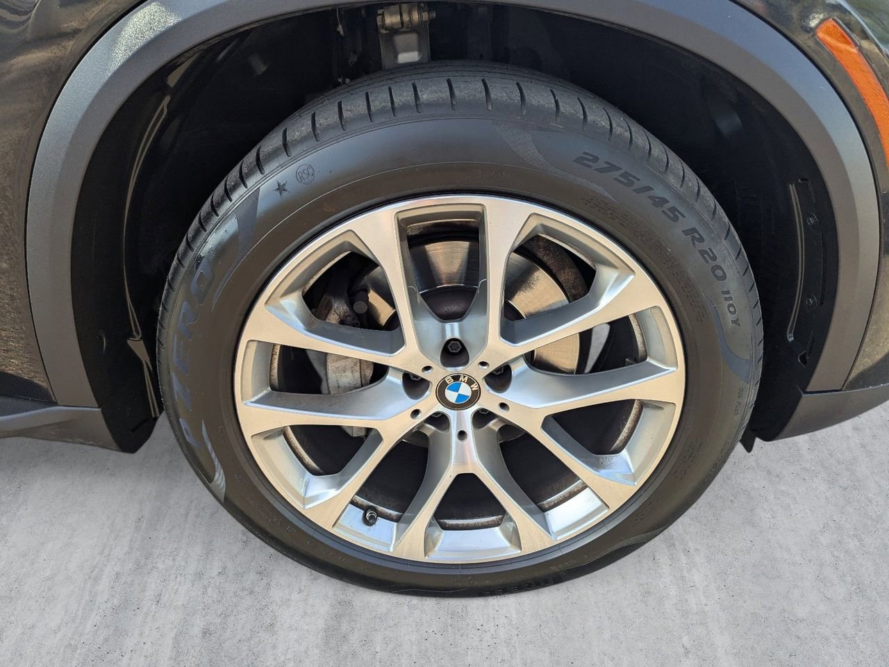 2023 BMW X5 sDrive40i