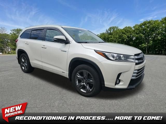 Used 2017 Toyota Highlander Limited Platinum