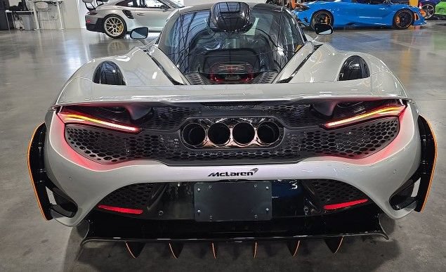 Used 2021 McLaren 765LT photo 7