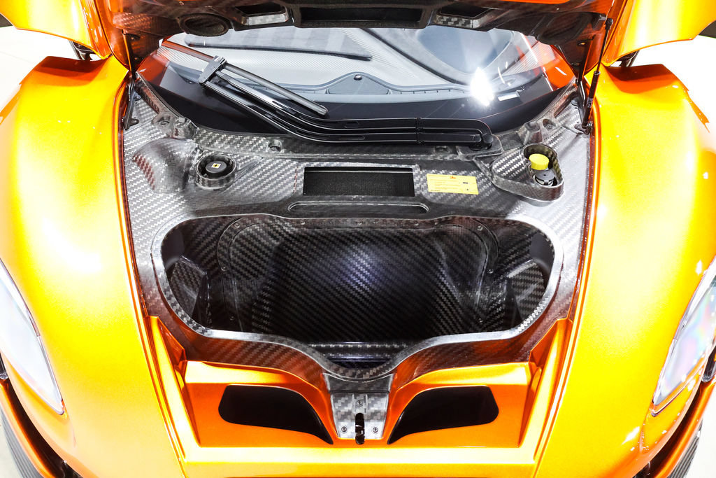 Used 2014 McLaren P1 photo 45