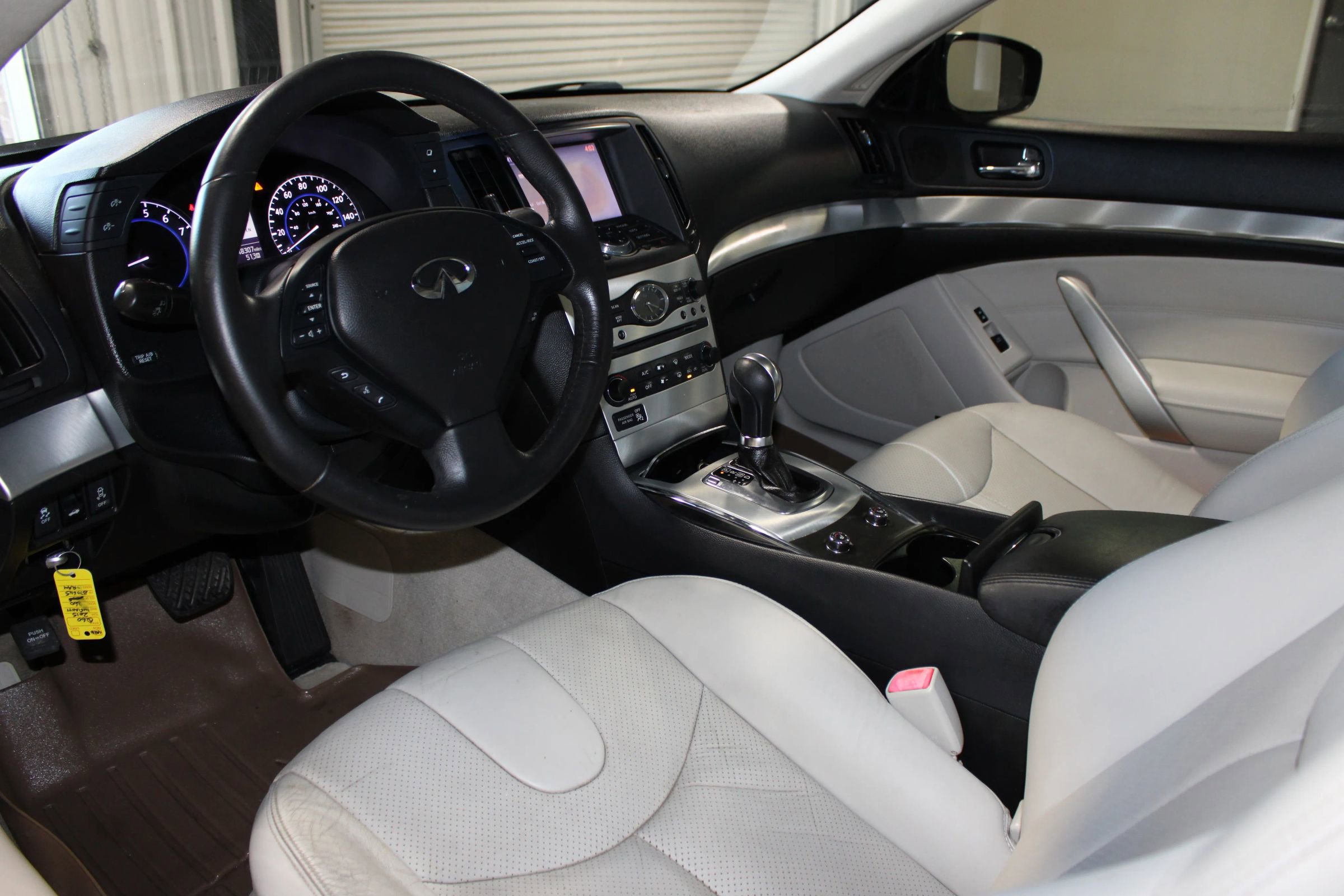 2015 INFINITI Q60 Journey