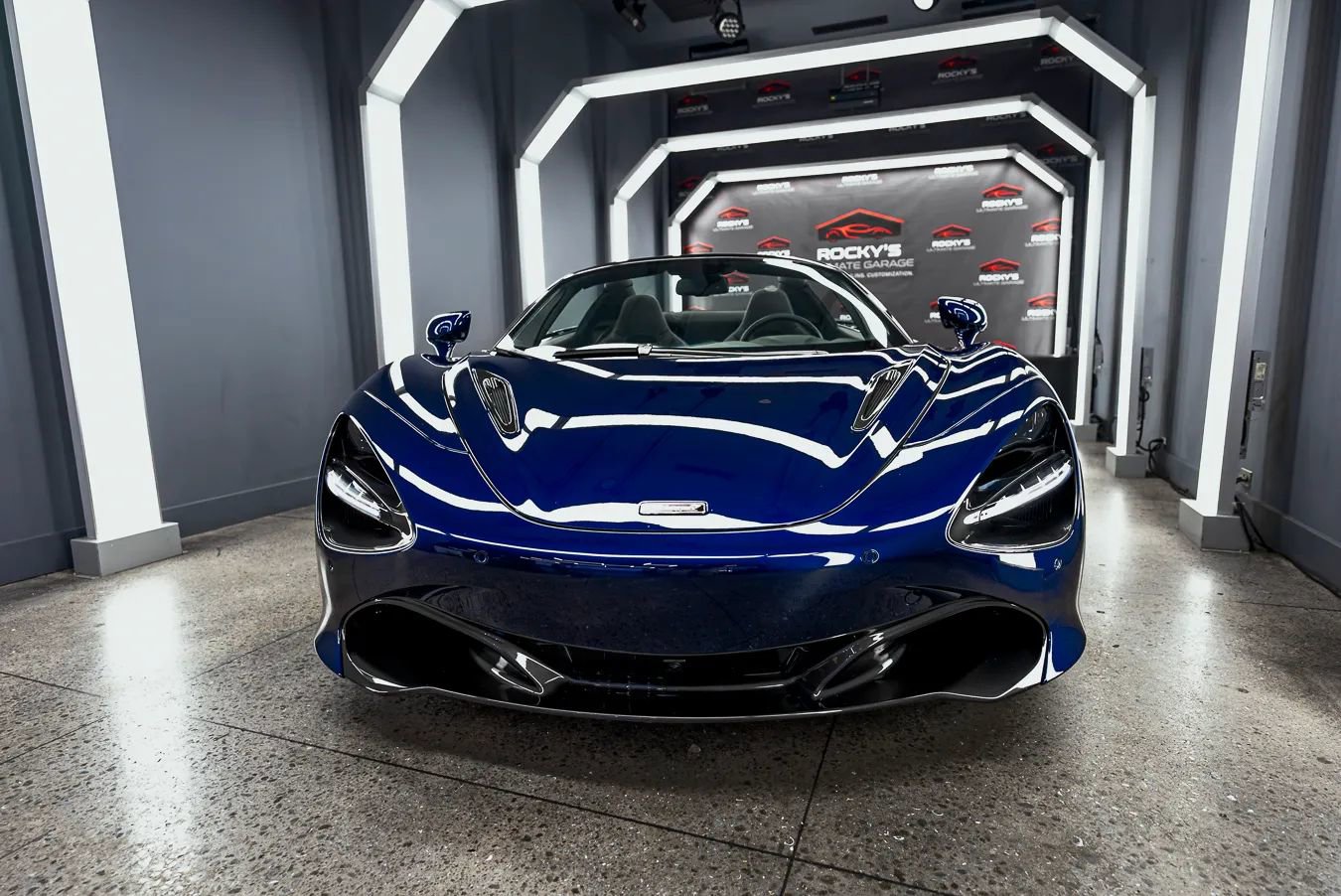 Used 2020 McLaren 720S Spider photo 5