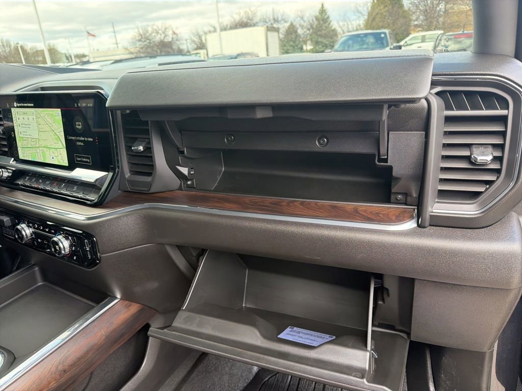 2025 GMC Sierra 2500 SLT