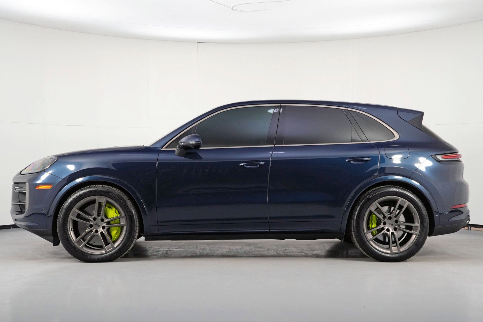 2025 Porsche Cayenne Turbo