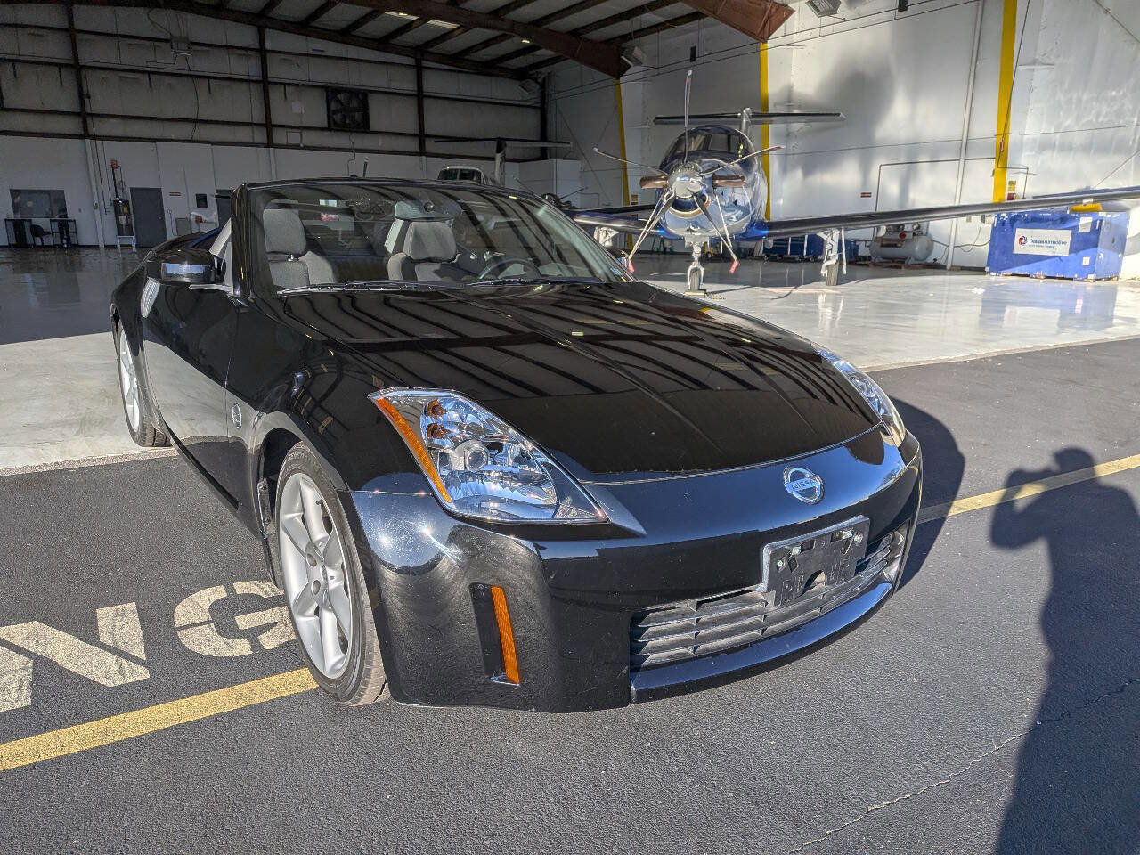 Used 2004 Nissan 350Z Enthusiast
