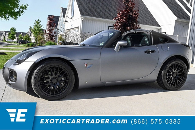 Used 2009 Pontiac Solstice GXP w/ Premium Package
