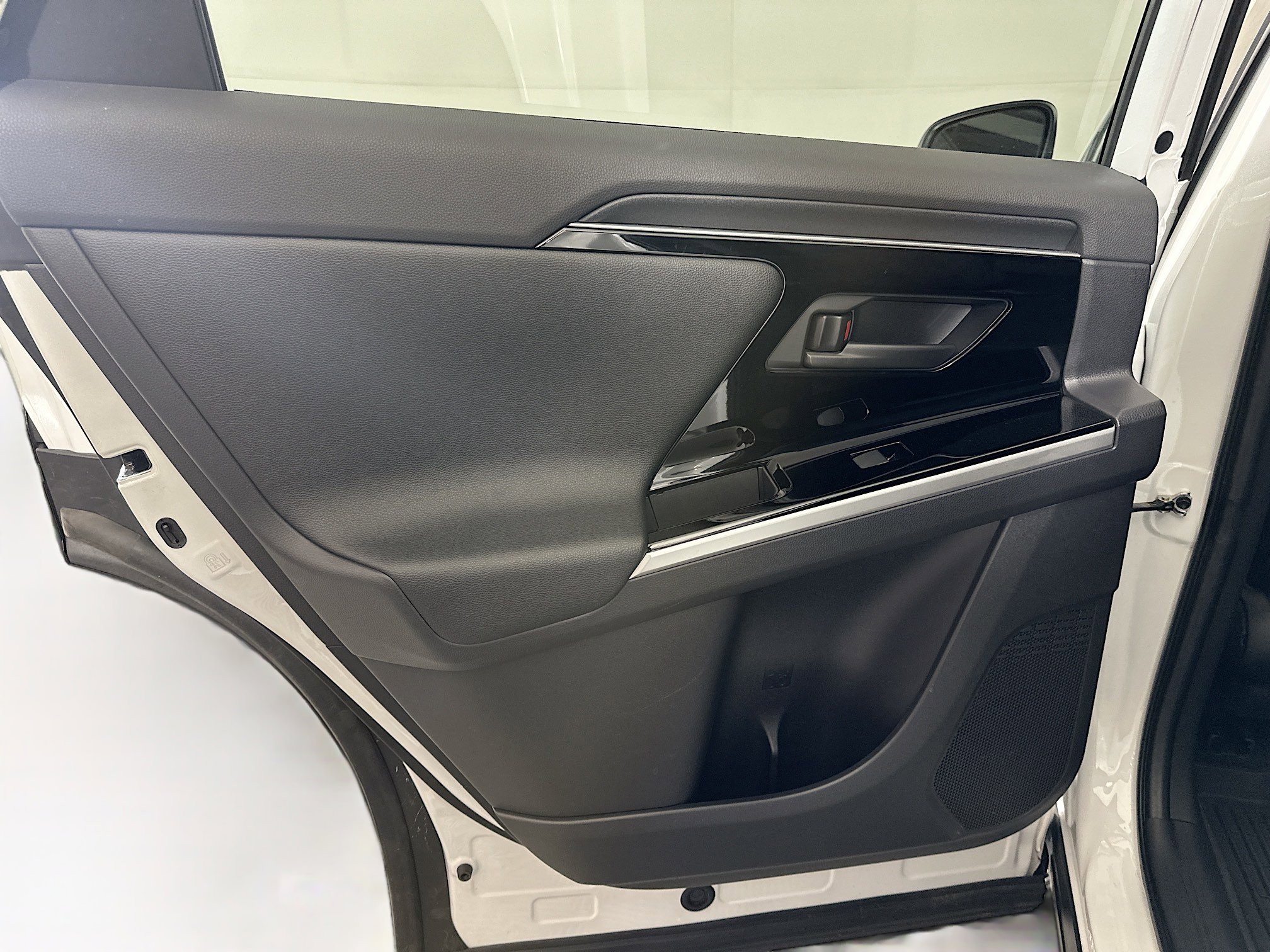 2023 Toyota bZ4X XLE